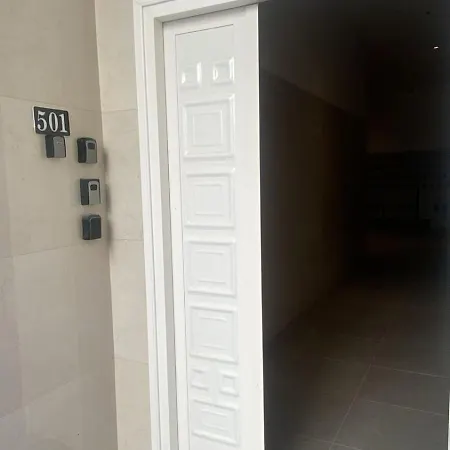 White Tower דורס